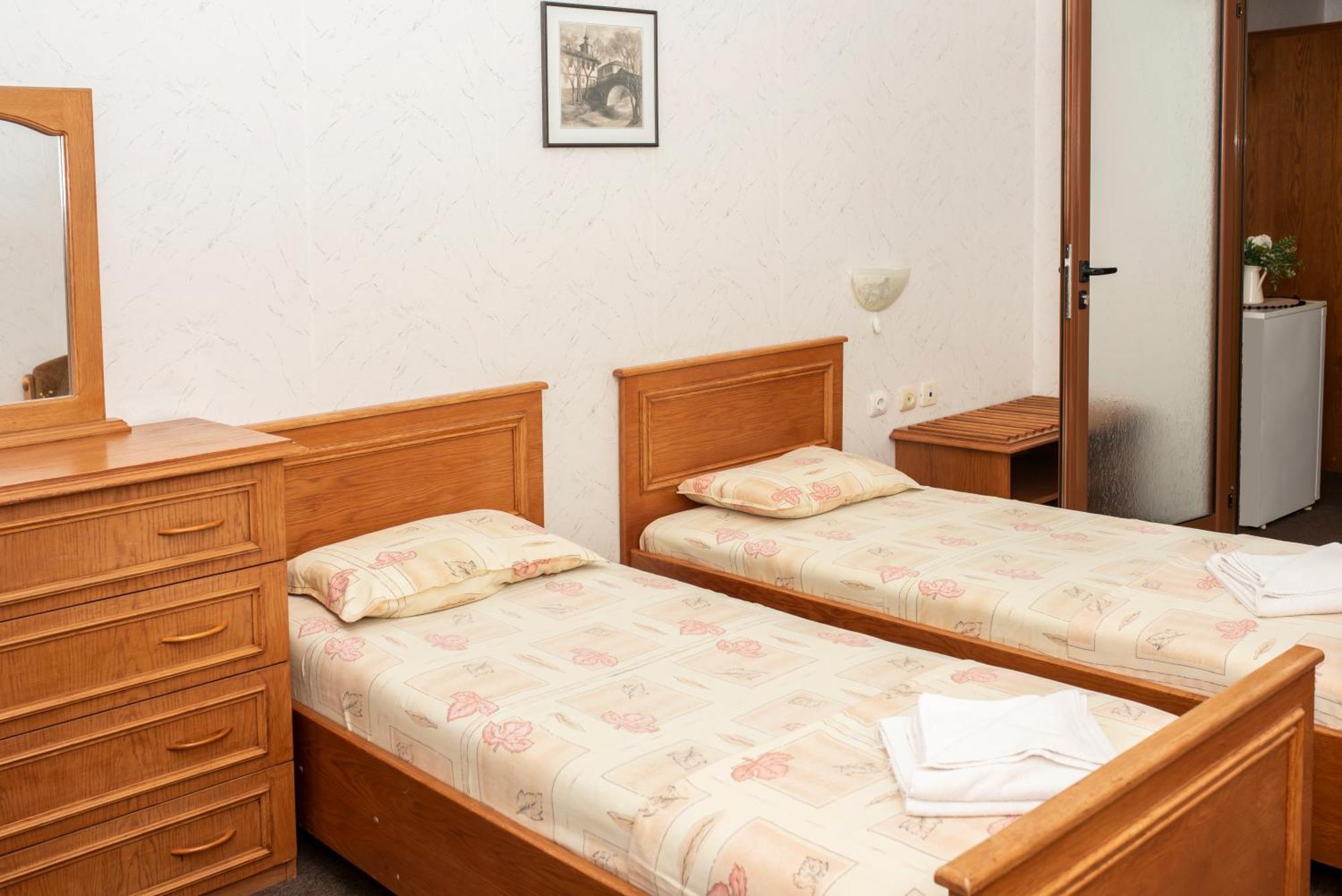 Комплекс Плавис Trjawna Exterior foto